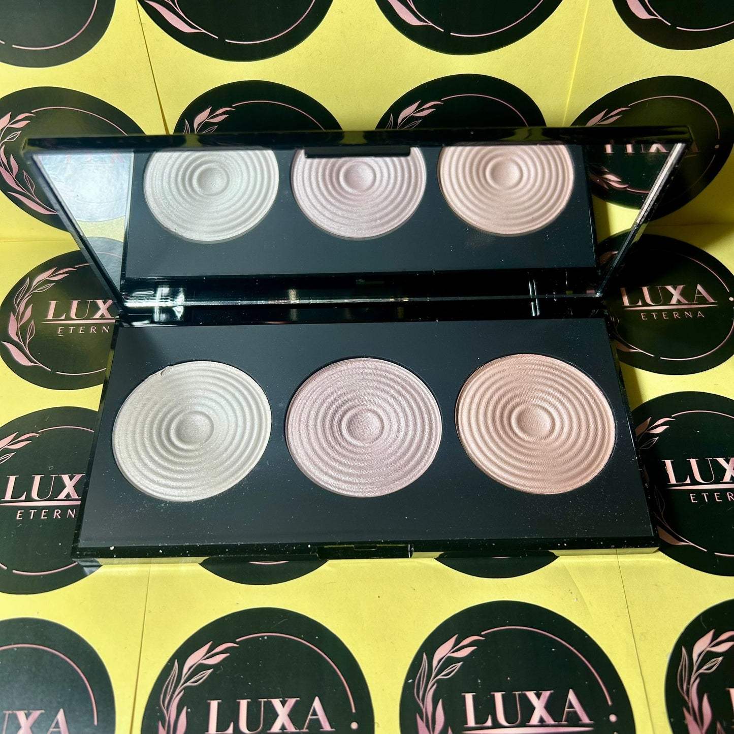 Palette Revolution